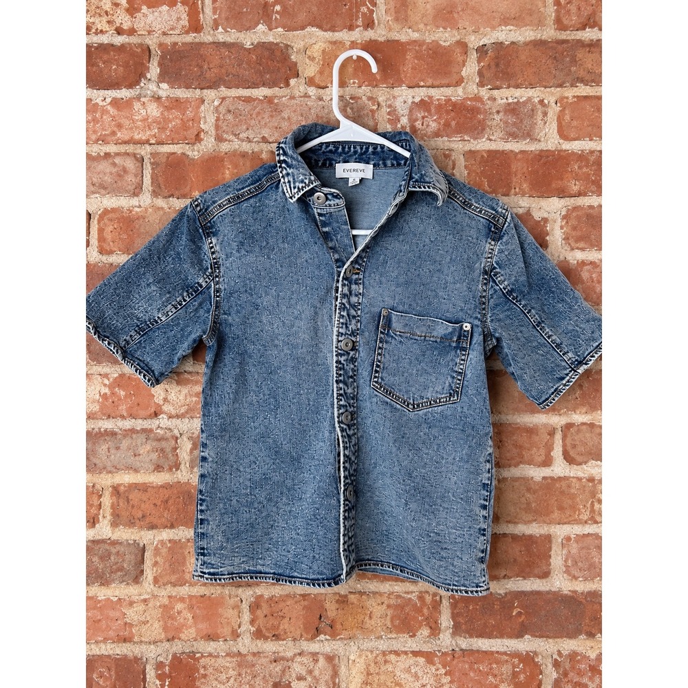 Evereve Womens Acid Wash Denim Short Sleeve Button Down Shirt XS Western Boho